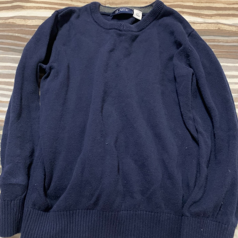 Long sleeves size {5T}